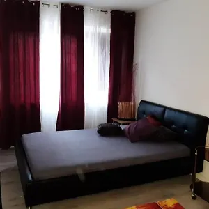 Privat,geschaeftlich Oder Familienausflug... Appartement
